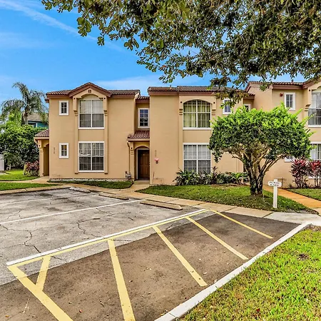 Breezy Townhouse With A Pool, Hot Tub, Patio, Central Ac, And Washer/Dryer-3
