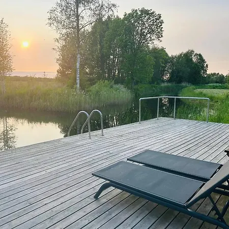 Villa Nova Suur Saunamaja, Spa-Mullivanniga-3