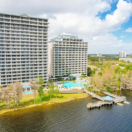 Lakefront Condo With Beautiful Views, Kitchen, Ac, Wifi, Gym, Pool, & Hot Tub-2