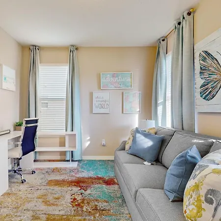 Stunning Getaway With Games & Clubhouse Amenities - Near Parks-2