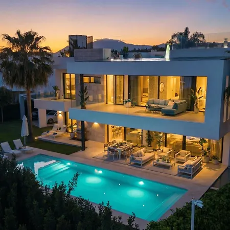 Vacation Marbella I Villa Fleur, Rooftop Hot Tub, Heated Pool, Sauna, Cine, Gym, Sea View, Close To The Beach-2