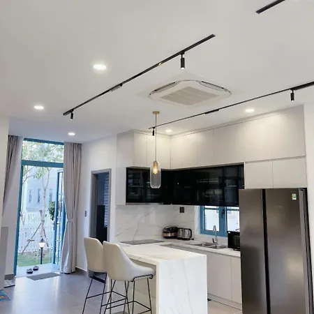 Phoenix House - Novaworld Luxury Apartment-2