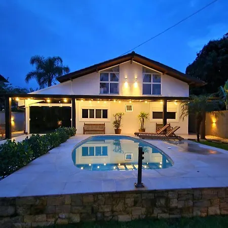 Casa Com Jacuzzi Aquec Praia Daniela Prox Jurere-2