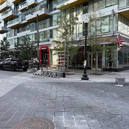 Downtown House W On-Site Parking Walk To Capital, Museums B-2