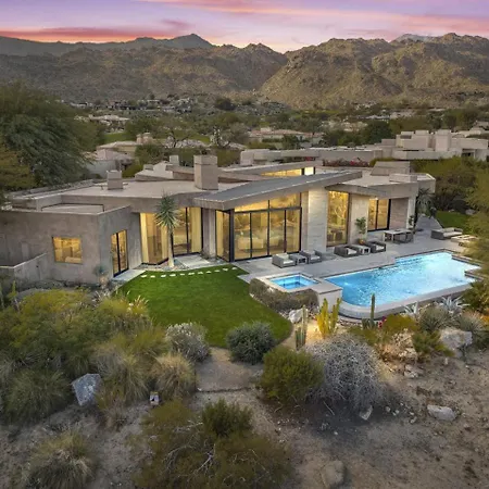 Big Horn Retreat 4 Bed 4 Ensuite Bath Mnt Golf Course Views Epic Backyard.-3