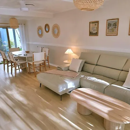 Noosa - Private Villa - Tropical Resort-2