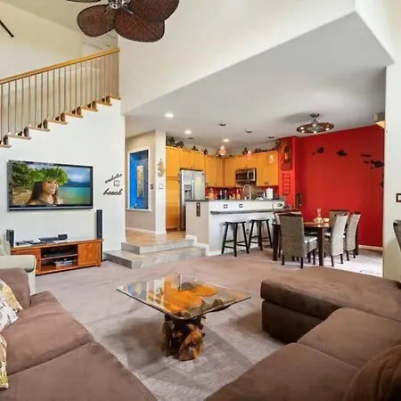 Townhouse With Pool Lanai & Hot Tub-2