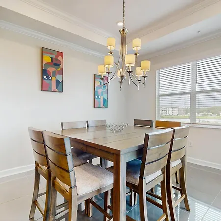 Fourth Floor Penthouse With Shared Pools And Hot Tub, Fast Wifi, & Central Ac-2