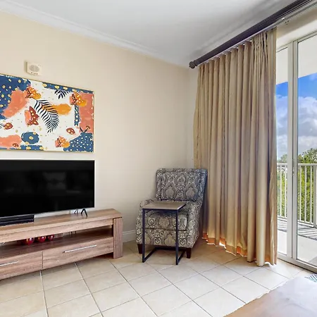 Lakefront Condo With Amazing Views, Pool, & Hot Tub - Steps From The Beach-3