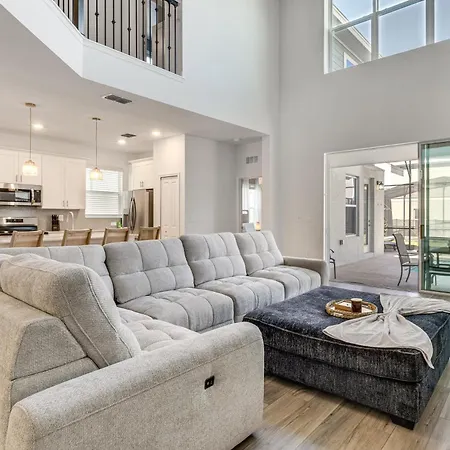 Poolside Bliss & Epic Game Rooms! Gem In Kissimmee-3
