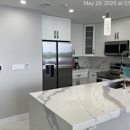 Charming Home Boasting Waterfront Views With Pool And Wifi-2