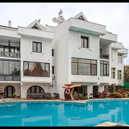 Modern Sea View Escape I Luxury Villa-3