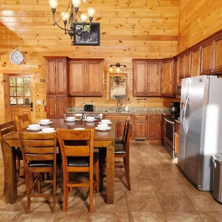 Lovely Platog Chalet With Jacuzzi-2
