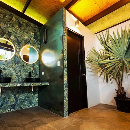 Luxury Volcano View Tent For Two-2