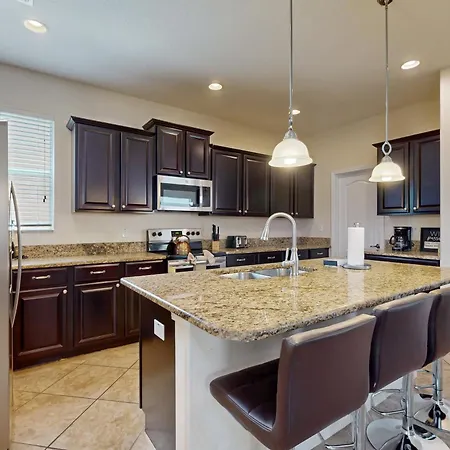 Dog-Friendly Home With Private Pool, High-Speed Wifi, Central Ac, & Washer/Dryer-3