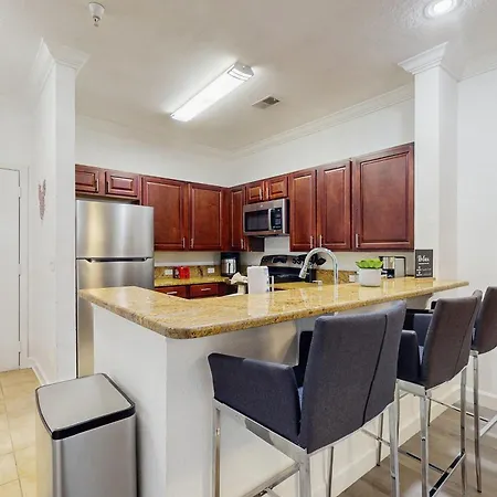 Resort Condo With Heated Pool, Gym, Bbq Area, Patio, W/D, Children'S Pool, Ac-2
