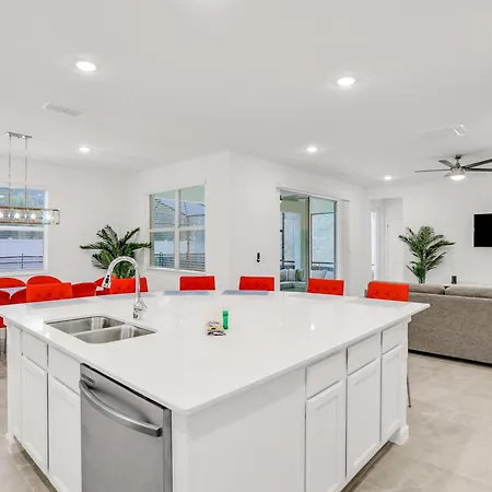 Dog-Friendly Home With A Heated Pool, Pool Spa, In-Home Theater, Lanai, & Patio-3