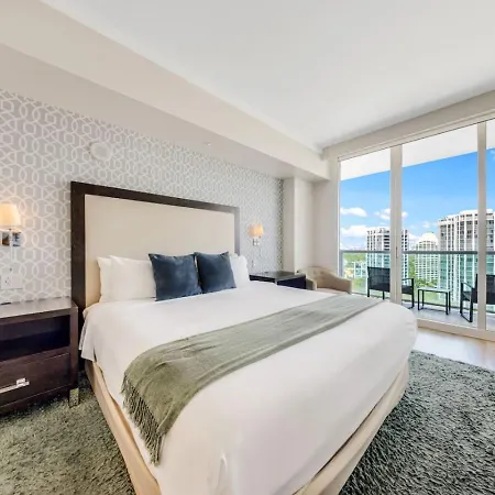Two King Suites, Heart Of Coconut Grove-2