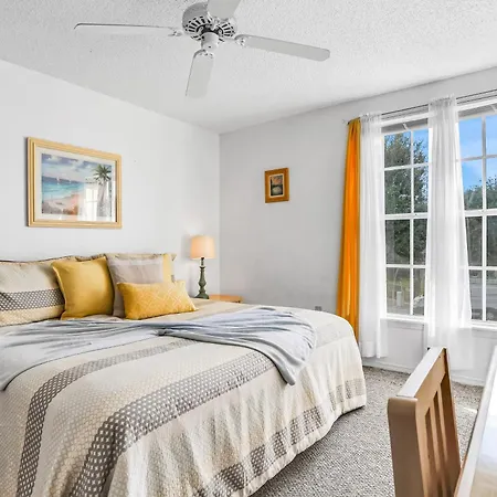 Breezy Townhouse With A Pool, Hot Tub, Patio, Central Ac, And Washer/Dryer-2