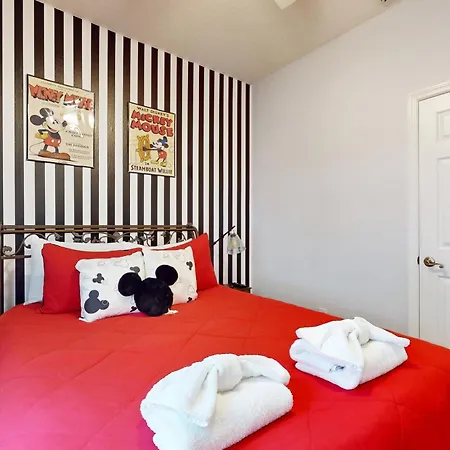 Resort Home With Private Pool, Hot Tub, Tennis, Game Room, Gym, Sports Courts-3