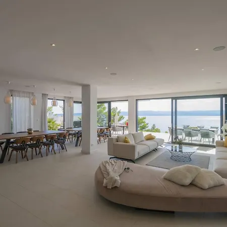 Luxury Beachfront Villa Glorious Brela With Pool And Jacuzzi-2