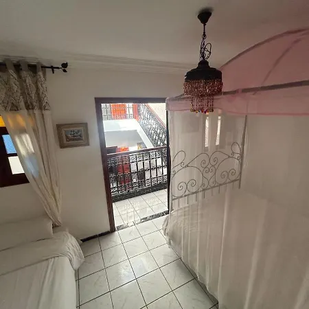 Riad Hassan With 4 Bedrooms-2