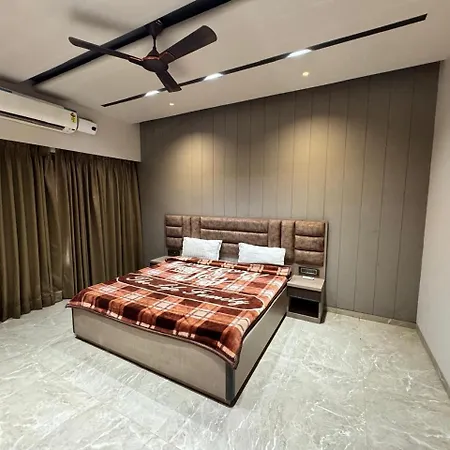 Paradise Villa Lonavla - 6Bhk With Heated Pool And Turf-2