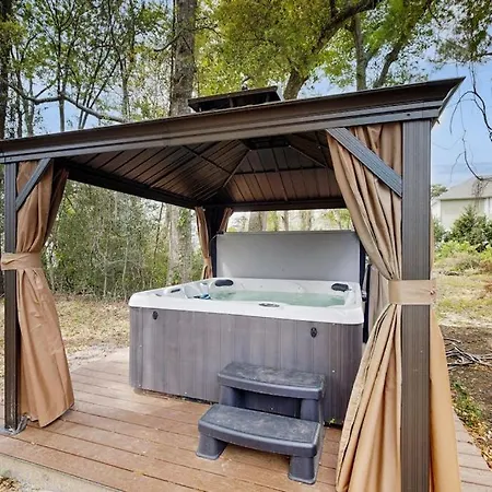 Cherry Grove Beach Retreat-3