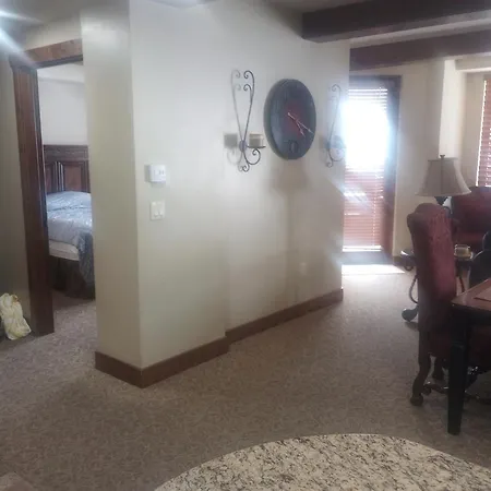 Escala Lodges-2