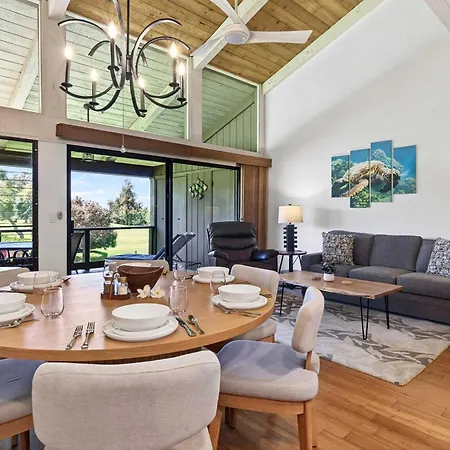 Peaceful 2Br Retreat With Pools & Hot Tubs-3