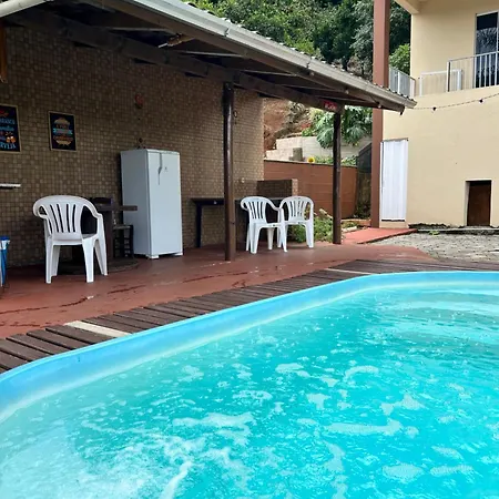 Casa Exclusiva Com Piscina Aquecida-2