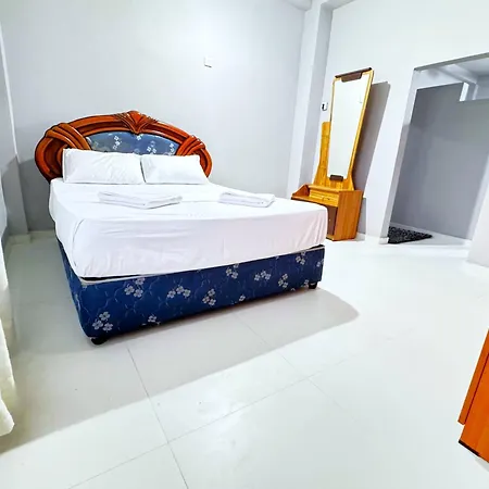 Thilis Villa Hikkaduwa - 3 Min To Beach-2