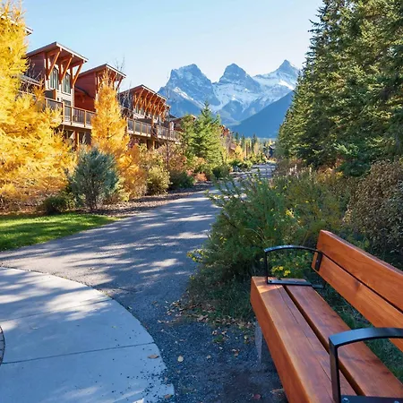 Creekside At Rundle Cliffs Lodge-2