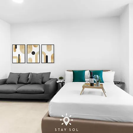 Rooftop Nights Designer Studio In Miami-2
