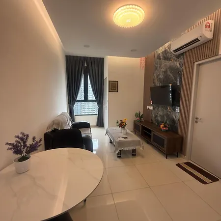 Luxury Becentral I-City 2B Suite Bridge To I-City Mall-3