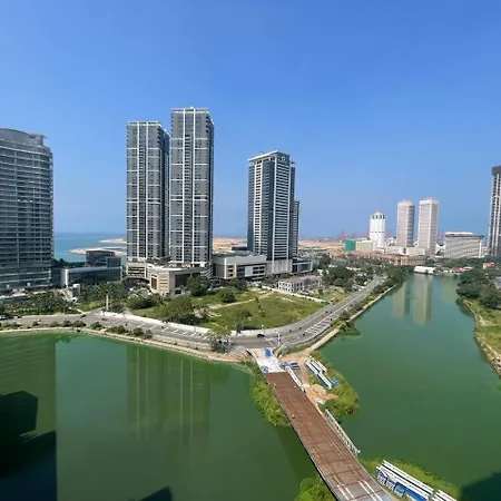 Cinnomon Life Residence Tower 20 3-3