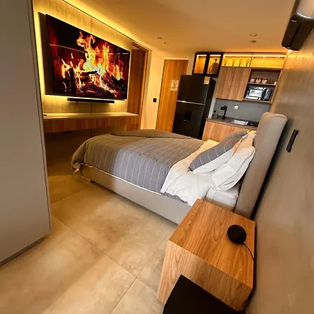 Luxury Loft Ac Jacuzzi, Gym & Steam Bath Laureles-2
