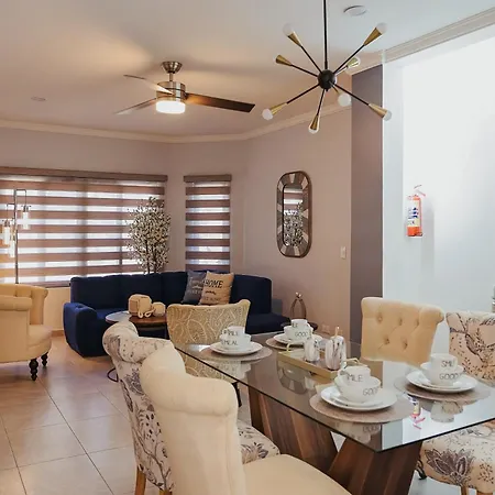 Casas Blancas, Planta Baja-2