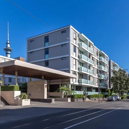 Modern Waterfront Living 1 Bedroom At Lighter Quay-3