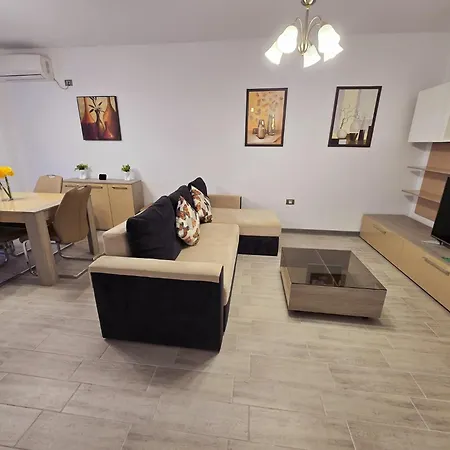 Sea View Gorgeous Apartment - Azizi Beach Resort 5 M Deplaja-2