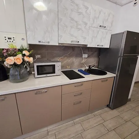 Large Family Apartment - Piscina Interioara Sauna Gym Resort-3