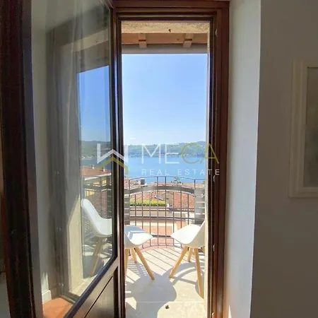 Apartment 4-2