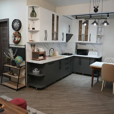 Cozy 2-Room Apartment In Old Tbilisi, Avlabari-3