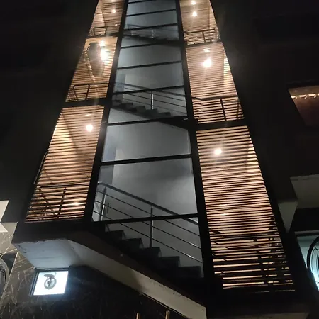 Cozy & Stylish 2 Bedroom Apartment In Islamabad E-11-3