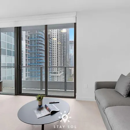 City Views With Bright 1Br Refined In 501 Miami-3