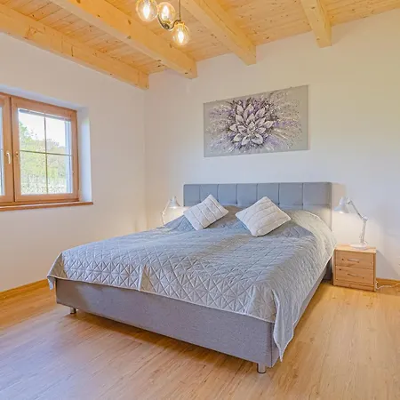 Apartmany Pod Letistem S Virivkou-3