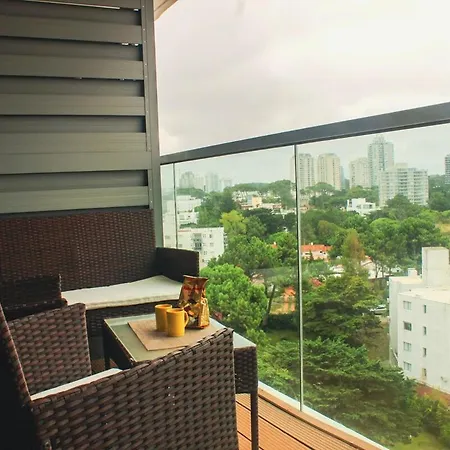 Hermoso Apartamento En Torre Chronos Con Piscina Climantizada Y Vista Al Mar-2