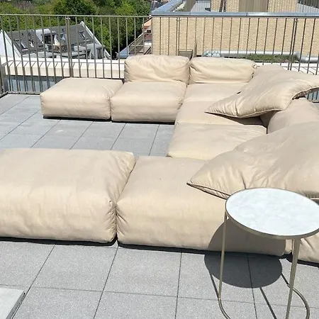 City Centre Roof Terrace Penthouse With Parking-2