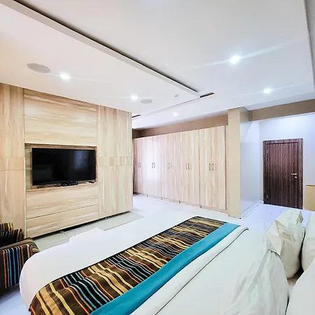 Homely 3-Bedroom Retreat In Victoria Island Lagos-2