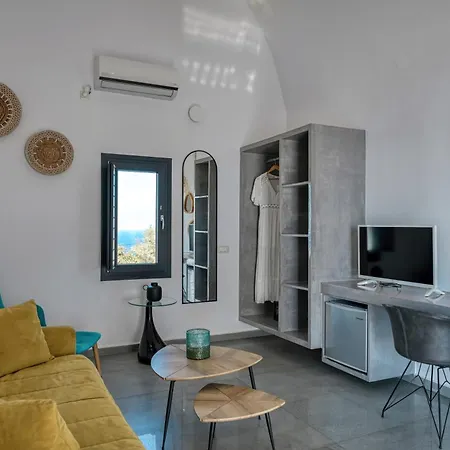 Oia Suites-3